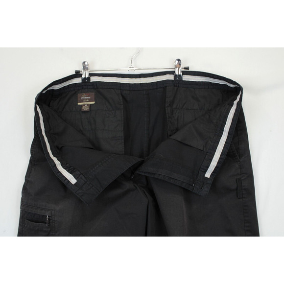 Greg Norman Tasso Elba Cargo Shorts Waist Gripper Golf Wear Men 40 Black Casual - Picture 10 of 13
